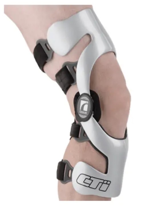 Orthèse de genou sur mesure — coques composites, arthrose et instabilité